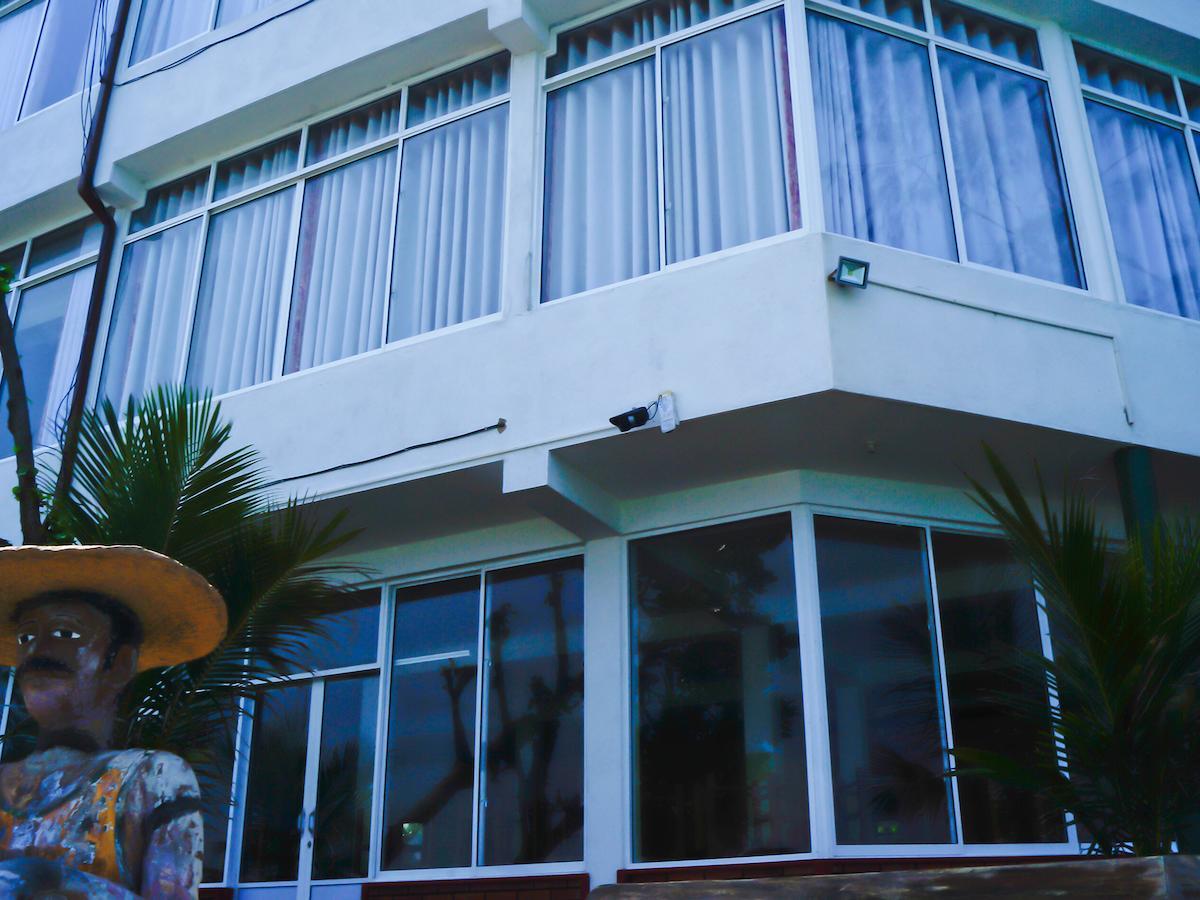 Sayurima Beach Hotel アハンガマ エクステリア 写真